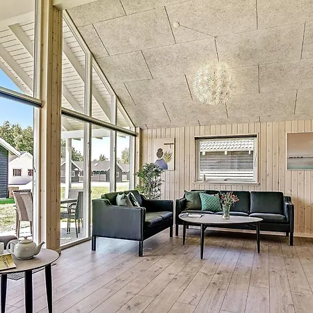 Nyaraló 12 Person In Hasselberg *